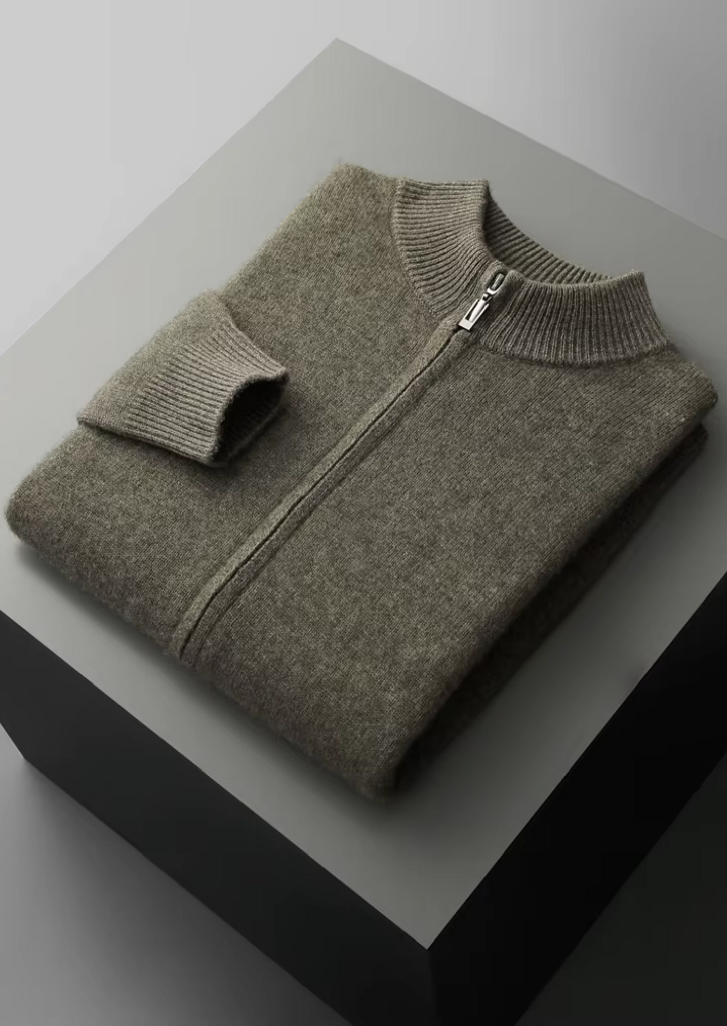 PURE EXTRA-FINE MERINO WOOL ZIPPER CARDIGAN