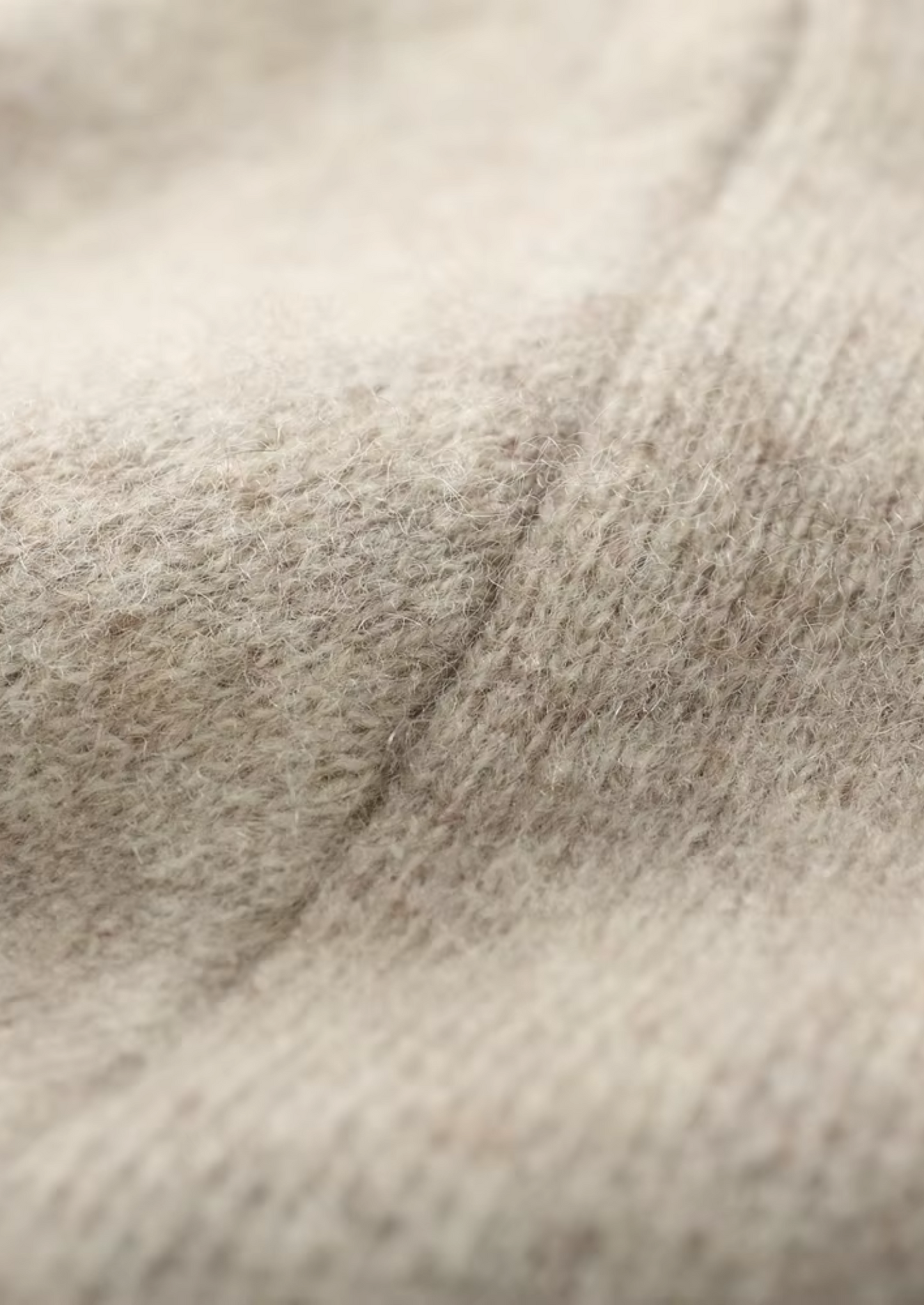 PURE EXTRA-FINE MERINO WOOL V-NECK CARDIGAN