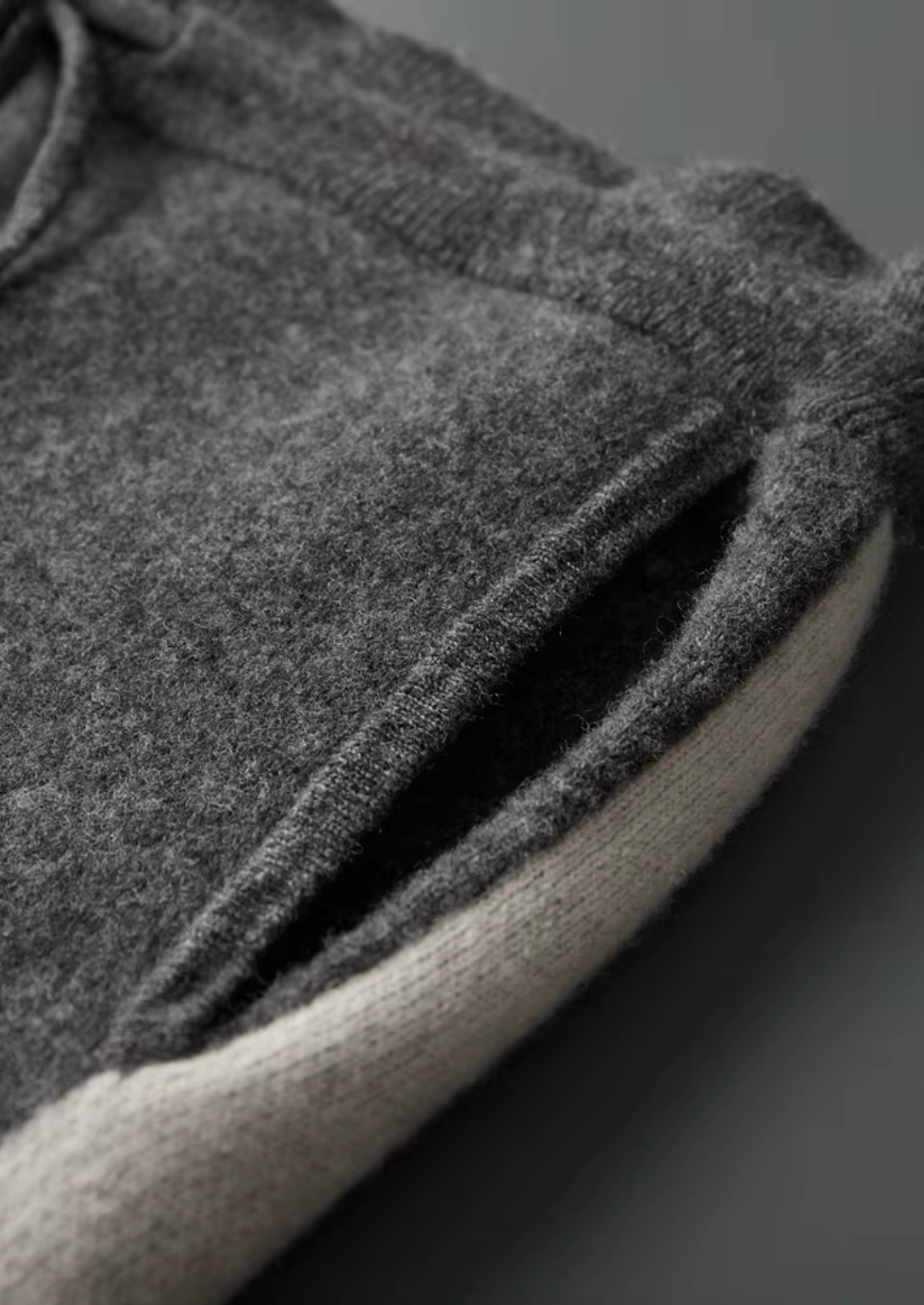 PURE EXTRA-FINE MERINO WOOL WIDE LEISURE TROUSERS