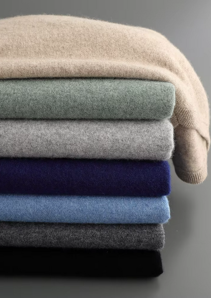 PURE EXTRA-FINE MERINO WOOL CLASSIC V-NECK SWEATER