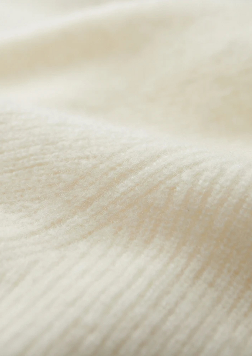 PREMIUM CASHMERE RIBBED HALF-ZIP SWEATER