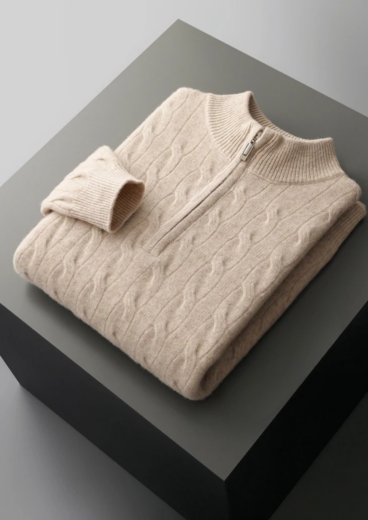PURE EXTRA-FINE MERINO WOOL CABLE HALF ZIP