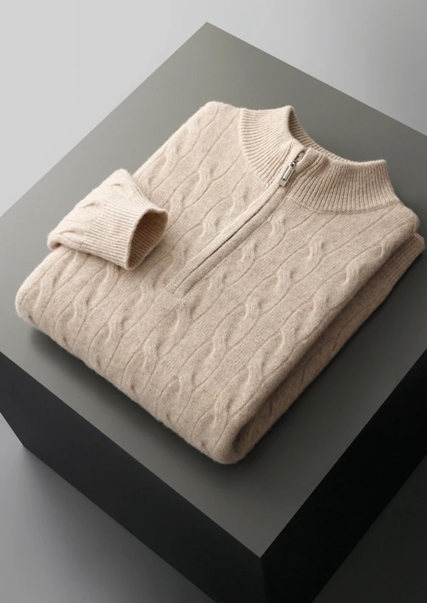 PURE EXTRA-FINE MERINO WOOL CABLE HALF ZIP
