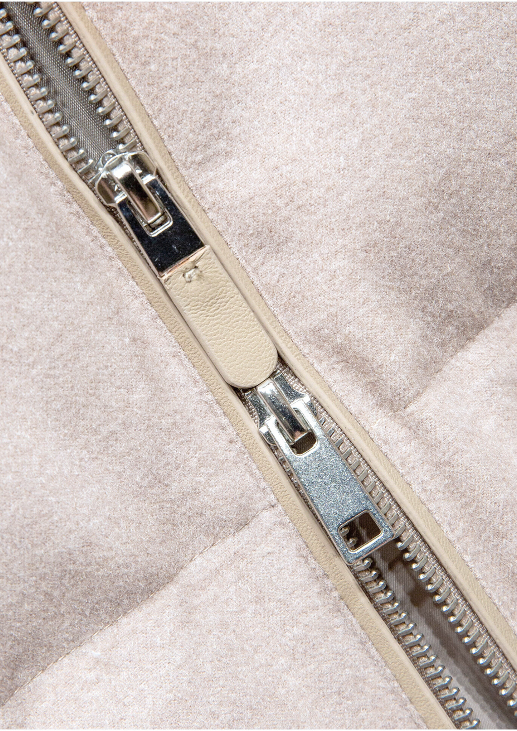 URBAN HYBRID BOMBER JACKET